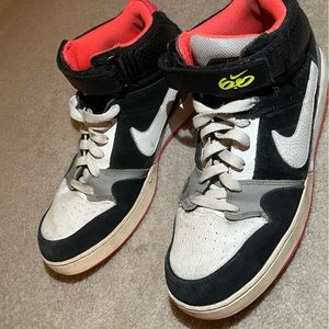 Nike 6.0 Zoom Mogan Mid 2